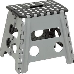 Folding Step Stool with Anti-Slip Surface