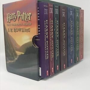 Harry Potter Complete Paperback Collection: 7 Books!