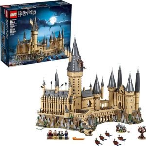 LEGO Harry Potter Hogwarts Castle Building Set