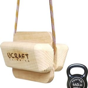 Pocket-Sized Climbing Fingerboard